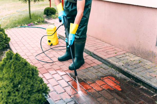 Why Choose Our Certified Pressure Washing Experts for Your Project Needs in Mayflower, AR?